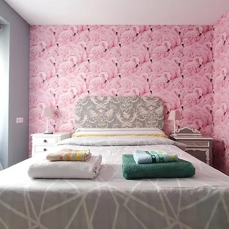 Martes Plaza Mayor - Tercer Piso Sin Ascensor 3*