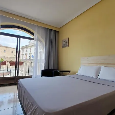 Martes Plaza Mayor - Tercer Piso Sin Ascensor 3* Caces